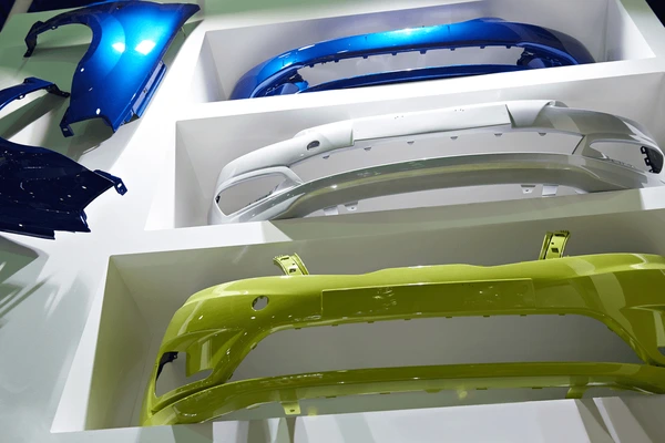 car-body-parts-auto-store-600nw-704805883